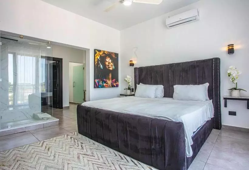 هتل Instyle Residences At Rizz Suites