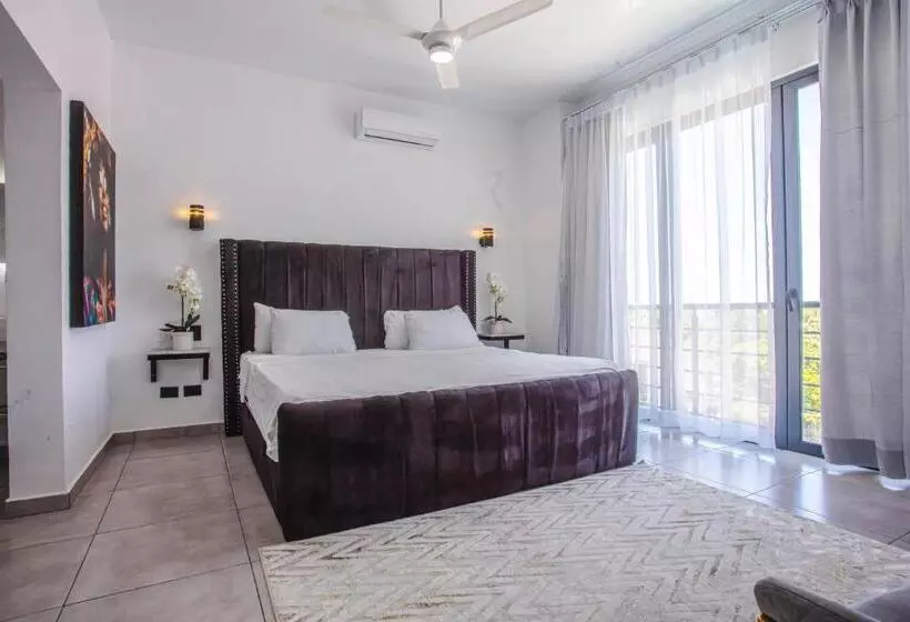 هتل Instyle Residences At Rizz Suites