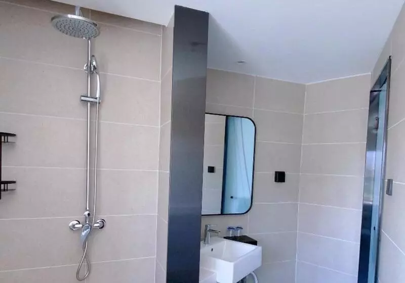 Lanou Hotel Golmud Middle Bayi Road