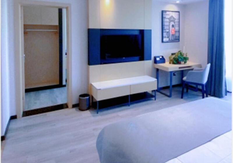 Lanou Hotel Golmud Middle Bayi Road