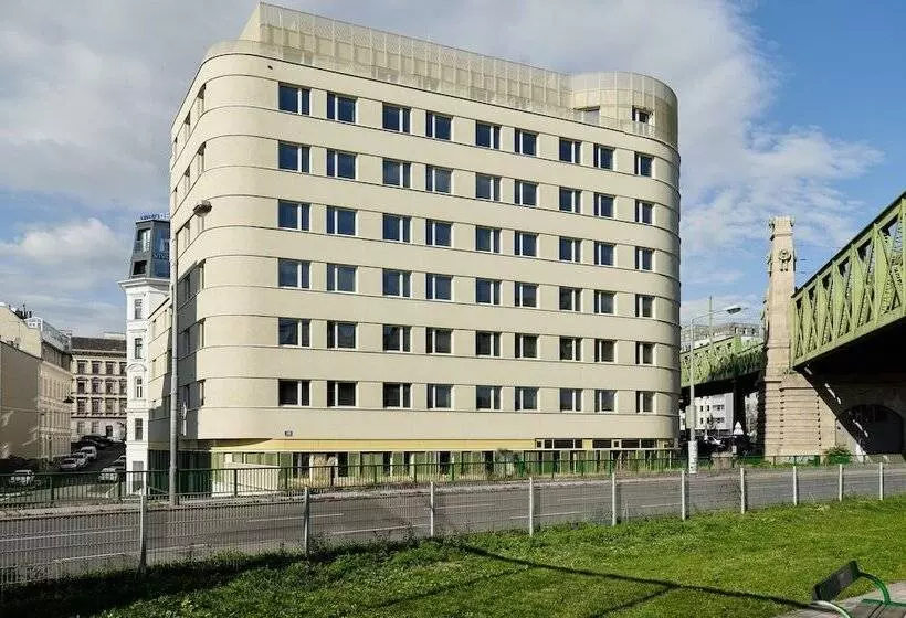Leonardo Hotel Vienna City West