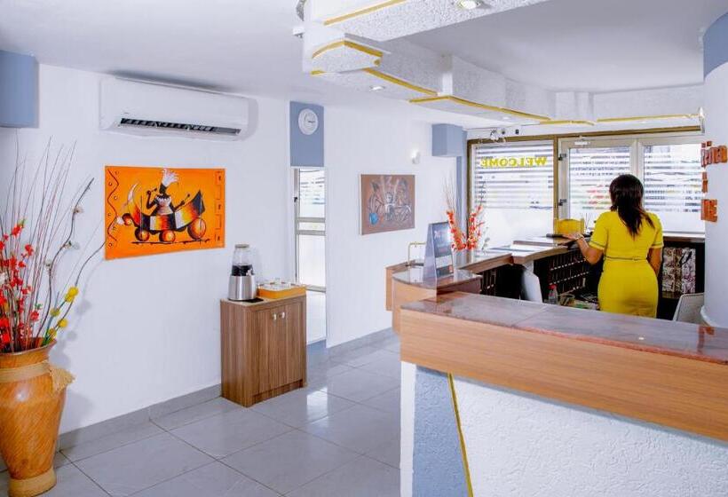 هتل Séréna Hôtel