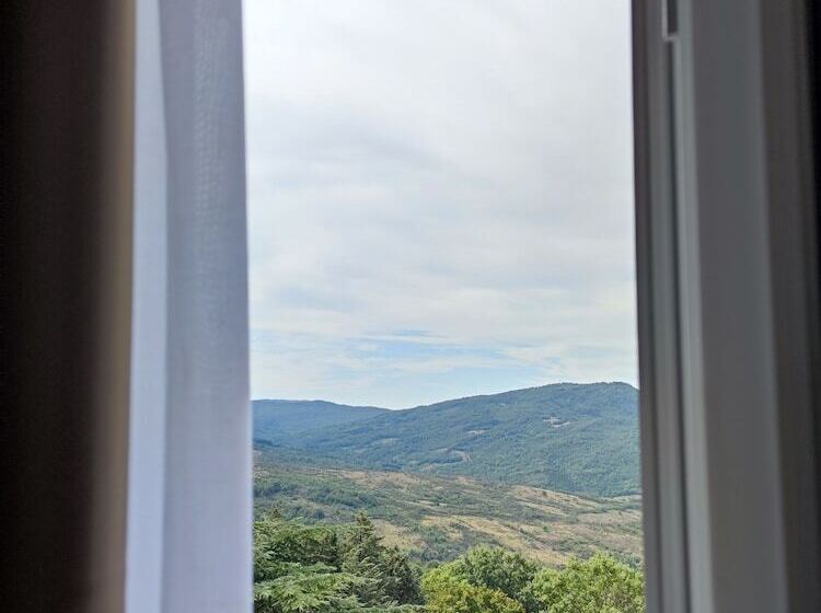 호텔 Valle Del Fiora