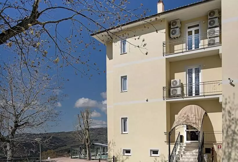 ホテル Valle Del Fiora