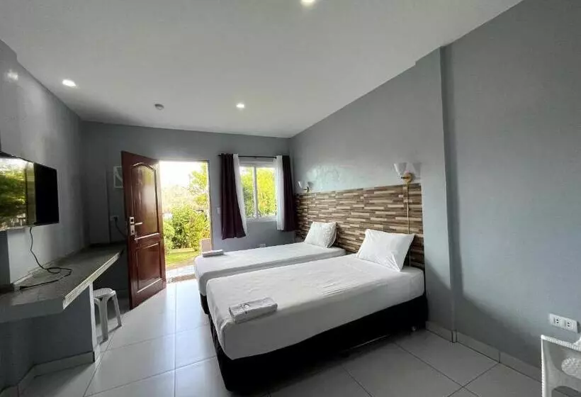 Ocean Bay Beach Resort