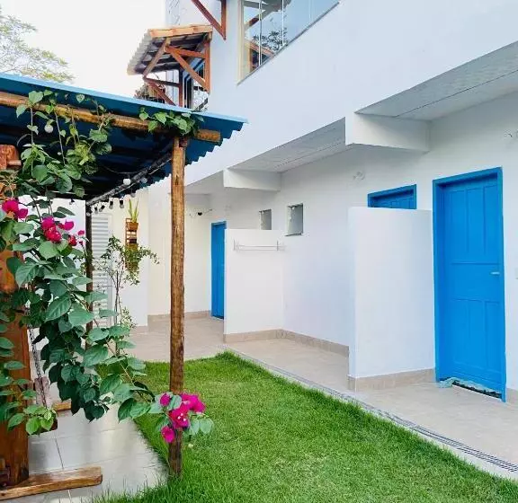 Majatalo Hanuá Beach House