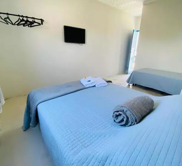 Majatalo Hanuá Beach House