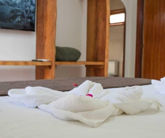 پانسیون Pousada Corais Do Bitingui