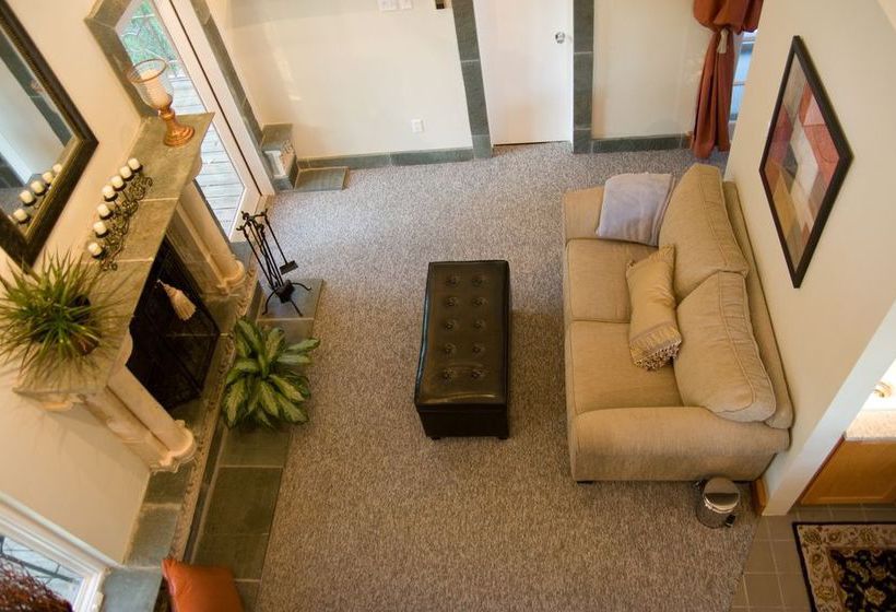 住宿加早餐 Abigaile's Treehouse