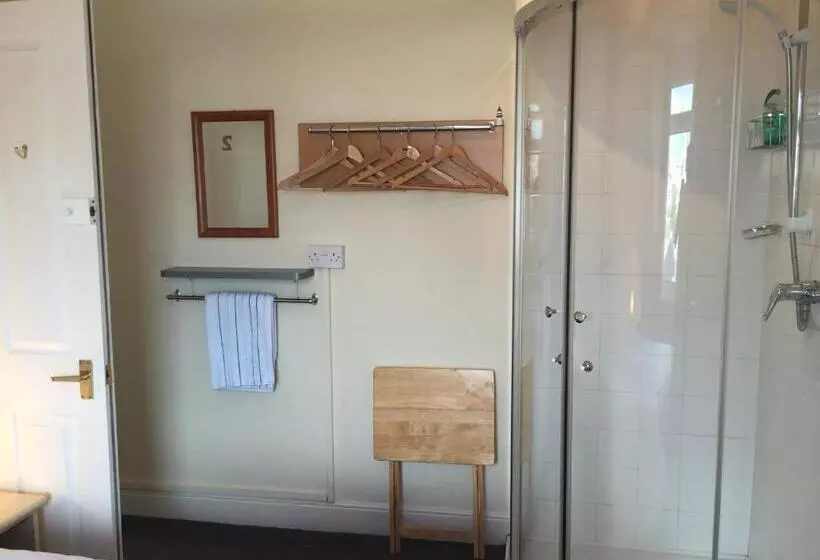 Aamiaismajoitus (B&B) Barbican Reach Guest House