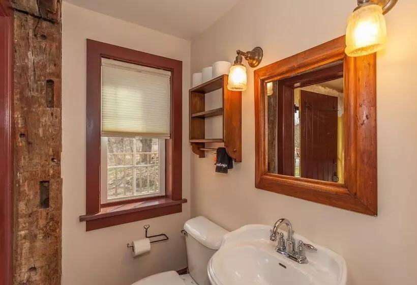 צימר Inn At Buck Hollow Farm