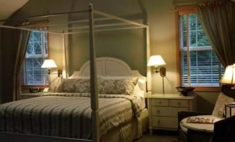 צימר Lost Mountain Lodge