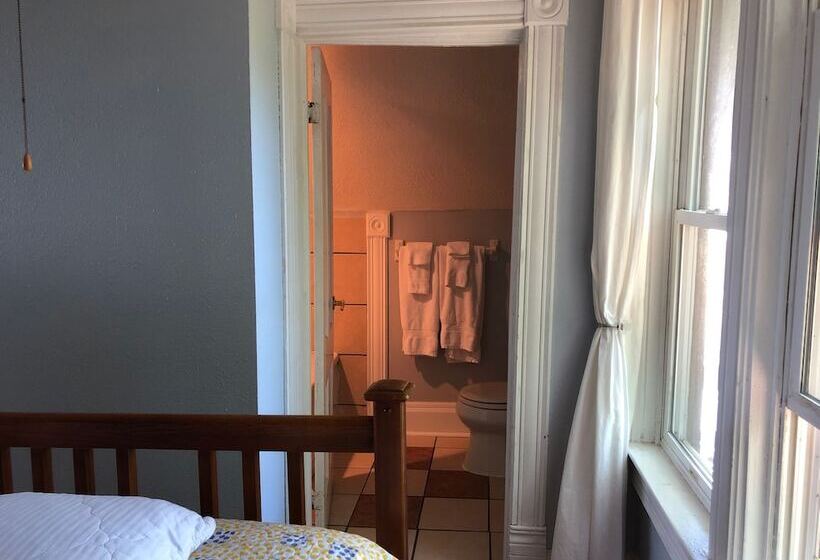 Bed and Breakfast Lucy's Place