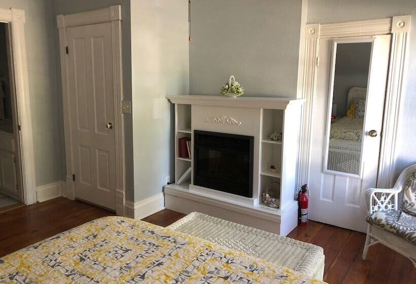 Bed and Breakfast Lucy's Place