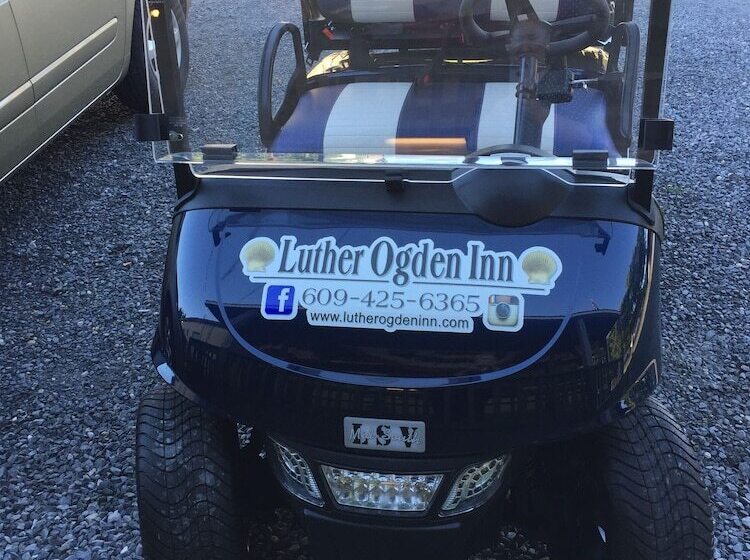 مبيت وإفطار Luther Ogden Inn