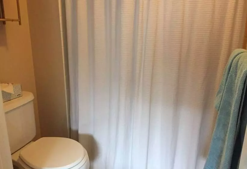 צימר Luther Ogden Inn