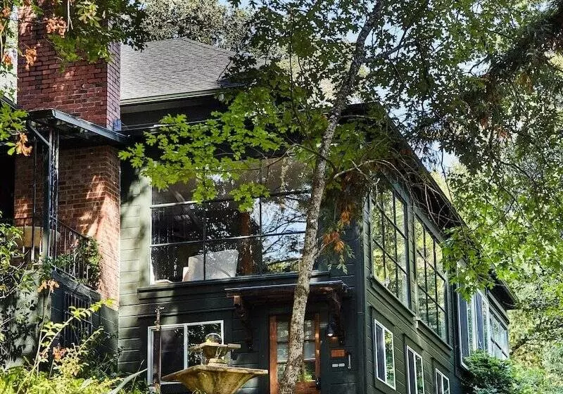 민박 Mine And Farm, The Inn At Guerneville, Ca