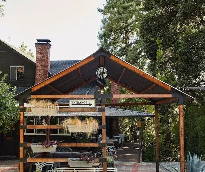 민박 Mine And Farm, The Inn At Guerneville, Ca