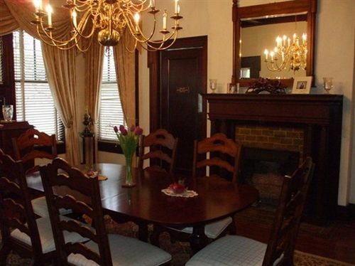 مبيت وإفطار Simply Divine