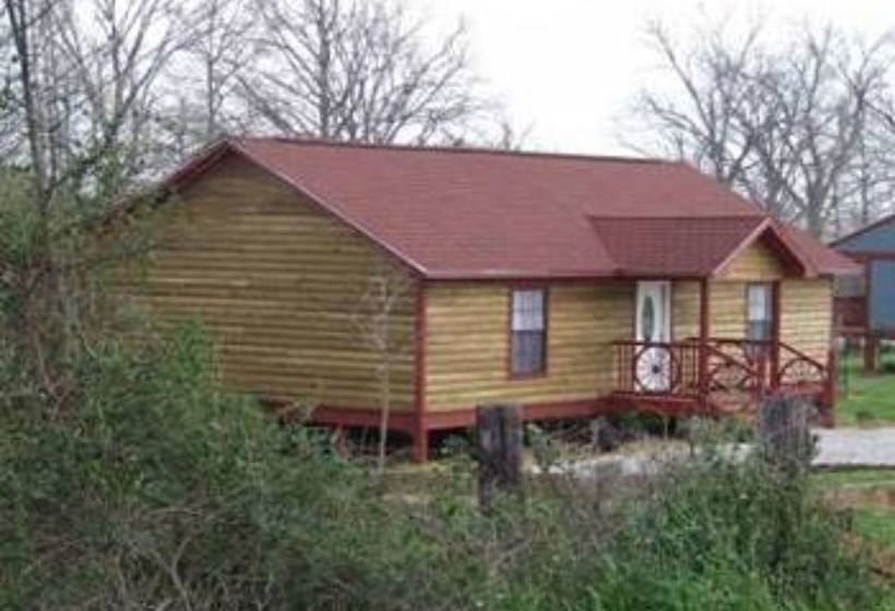 مبيت وإفطار Susan's Cottages