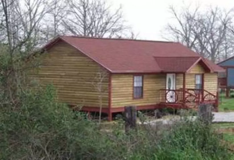 مبيت وإفطار Susan's Cottages