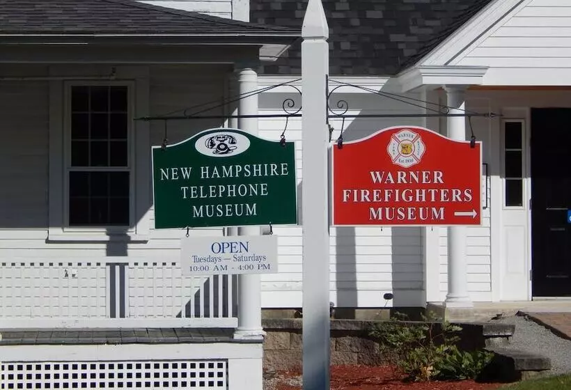 住宿加早餐 The Maples At Warner