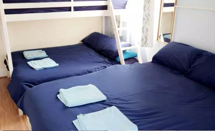 تختخواب و صبحانه The Osprey