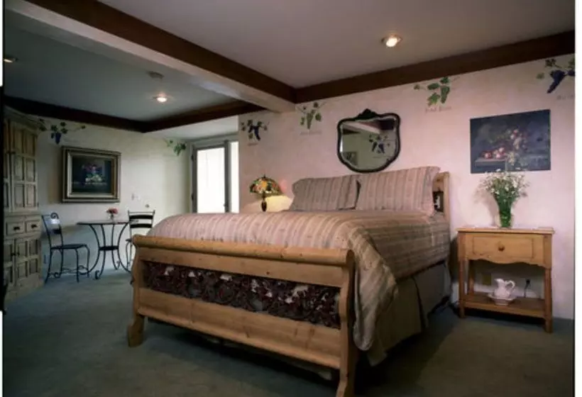 住宿加早餐  The Pink Mansion