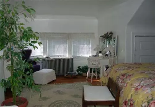 Come Wright Inn Bed & Breakfast