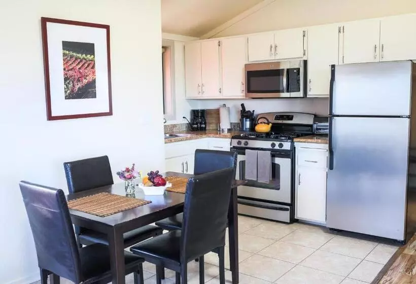 住宿加早餐  Cottages At Little River Cove