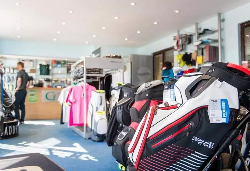 בית מלון כפרי Greetham Valley