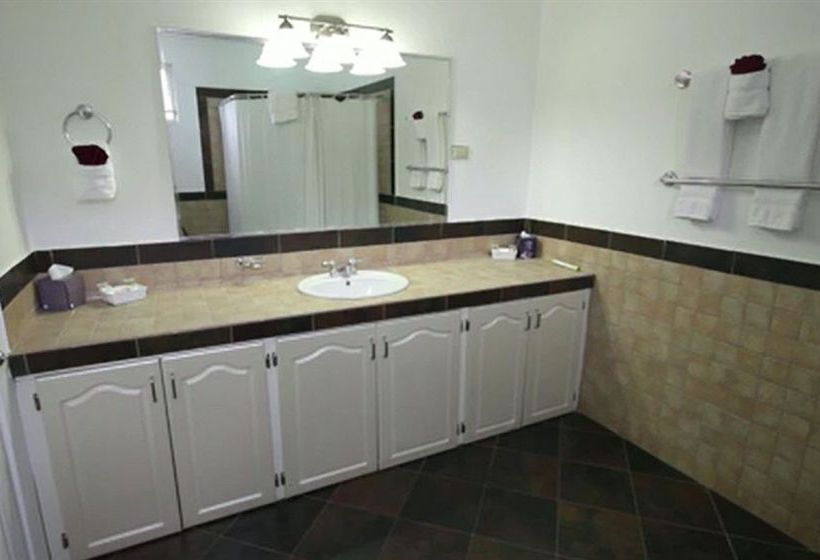 هتل L Orchidee Boutique