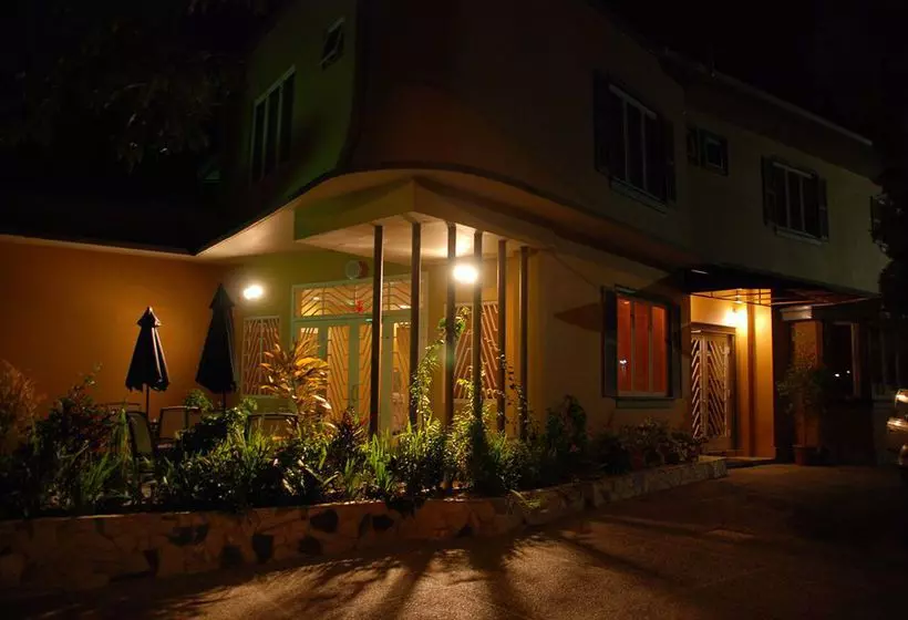 هتل L Orchidee Boutique