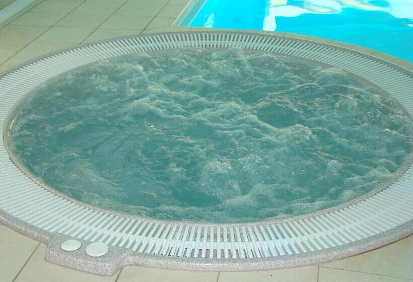 فندق Lagrange Vacances Les Hauts De La Houle