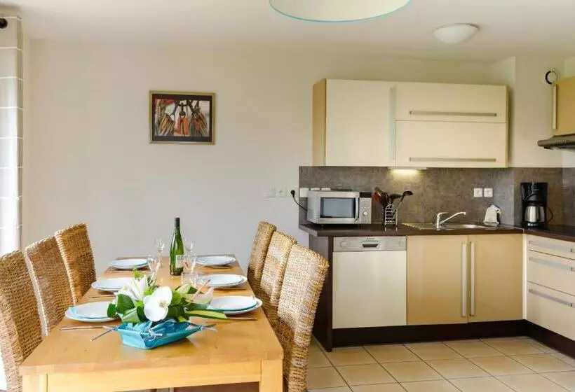 هتل Lagrange Vacances Les Hauts De La Houle