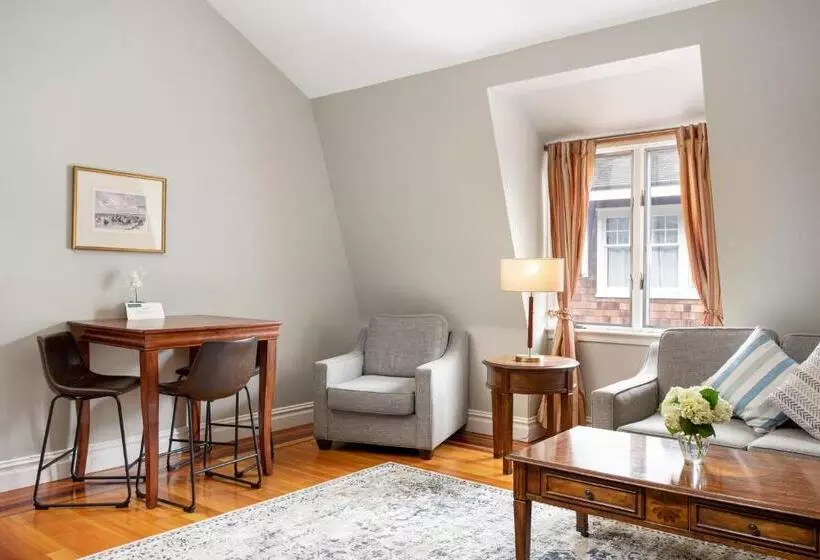 ホテル Pelham Court