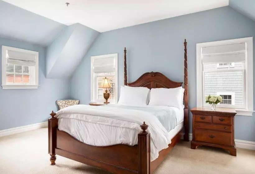 ホテル Pelham Court