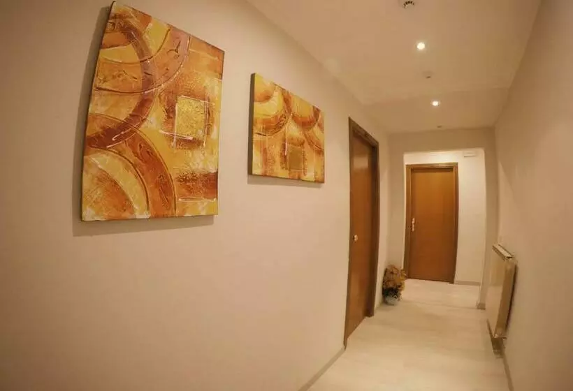 هتل Ristorante La Ripa