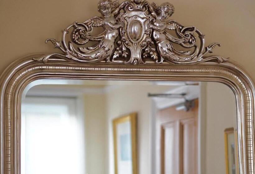 هتل The Old Manse Pickering