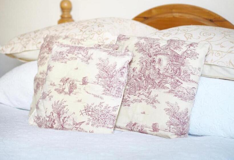 هتل The Old Manse Pickering