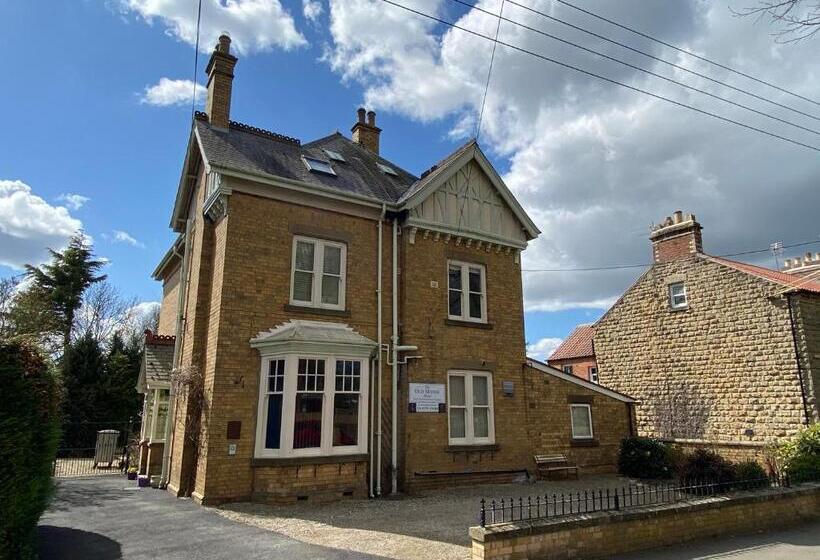 هتل The Old Manse Pickering