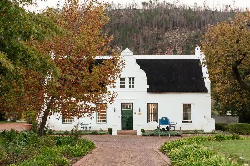 بنسيون La Providence