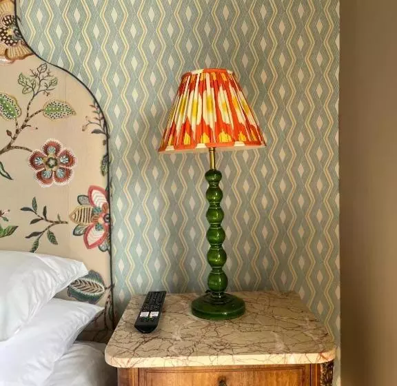 پانسیون Cairn Bay Lodge