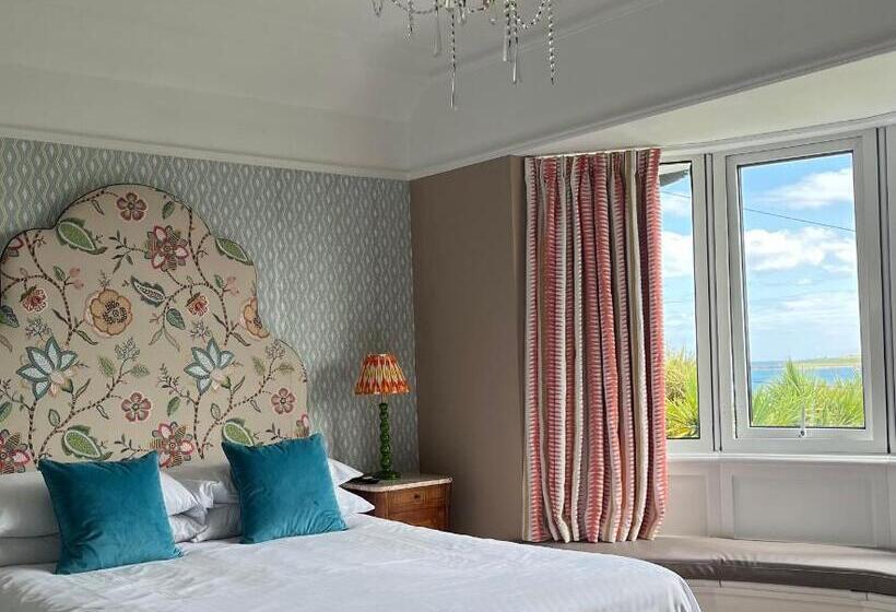 펜션 Cairn Bay Lodge