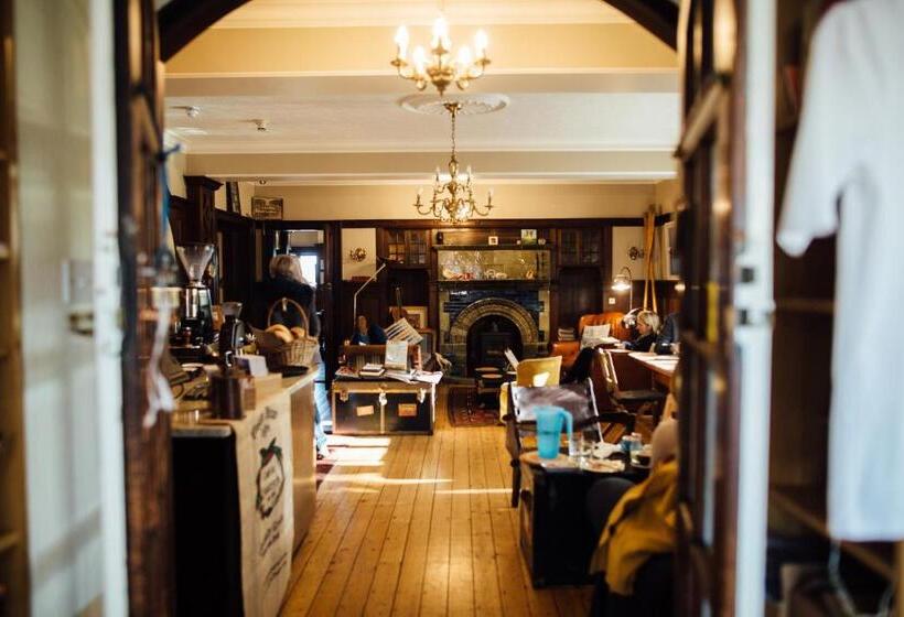 펜션 Cairn Bay Lodge