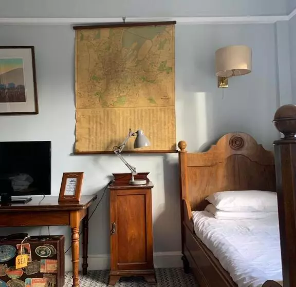 پانسیون Cairn Bay Lodge