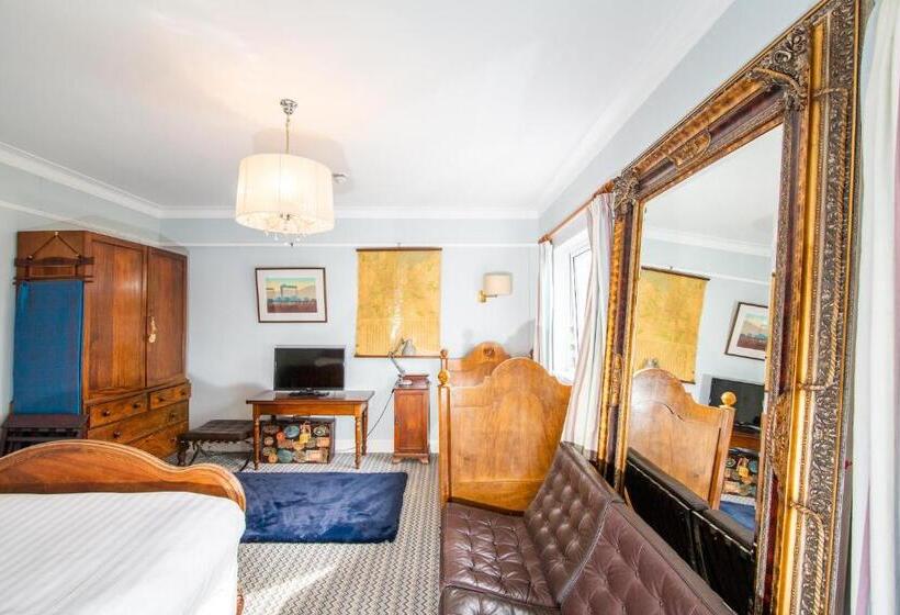 펜션 Cairn Bay Lodge