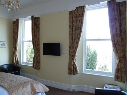 Pensione Cloudlands - Guest House