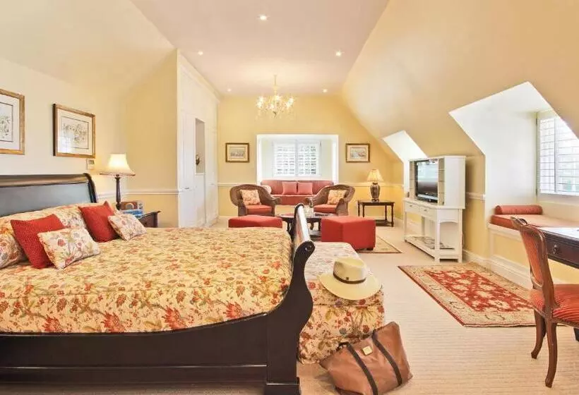 Majatalo St James Guesthouses