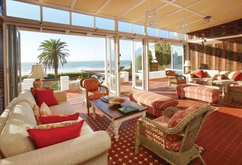 Majatalo St James Guesthouses